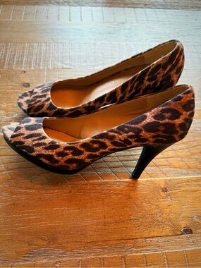Jones Studio Leopard Print Pumps - Brown/Black Animal Heels